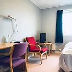 Hotel Holmavatn Ungdoms Og Misjonssenter Varhaug