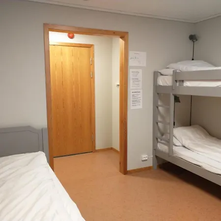 Holmavatn Ungdoms Og Misjonssenter Hotel *