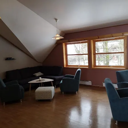 Holmavatn Ungdoms Og Misjonssenter Hotell Varhaug