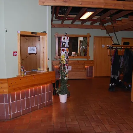 Hotel Holmavatn Ungdoms Og Misjonssenter *